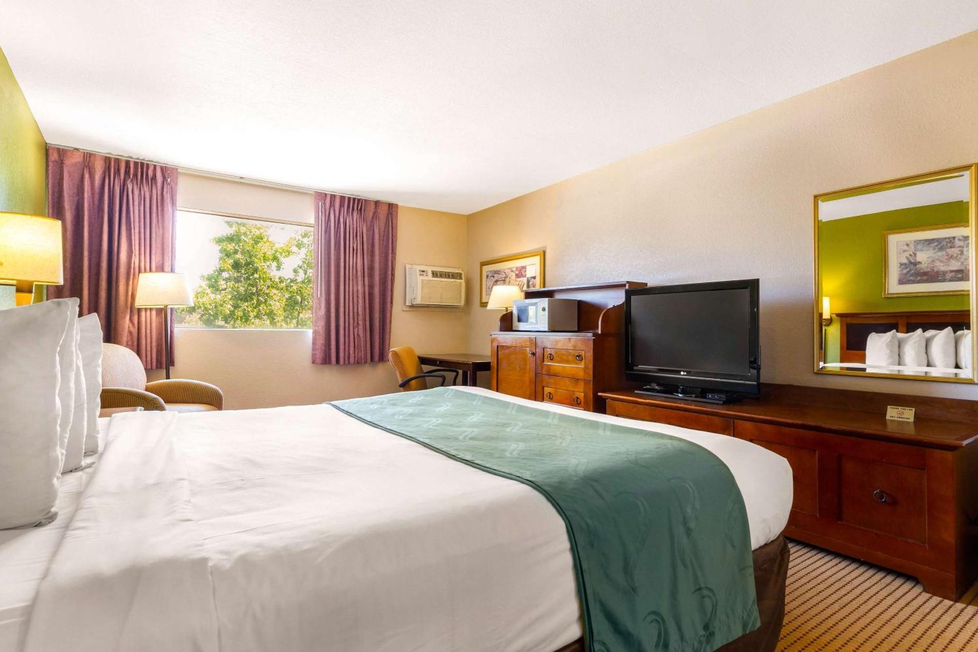 Rodeway Inn Auburn Kültér fotó