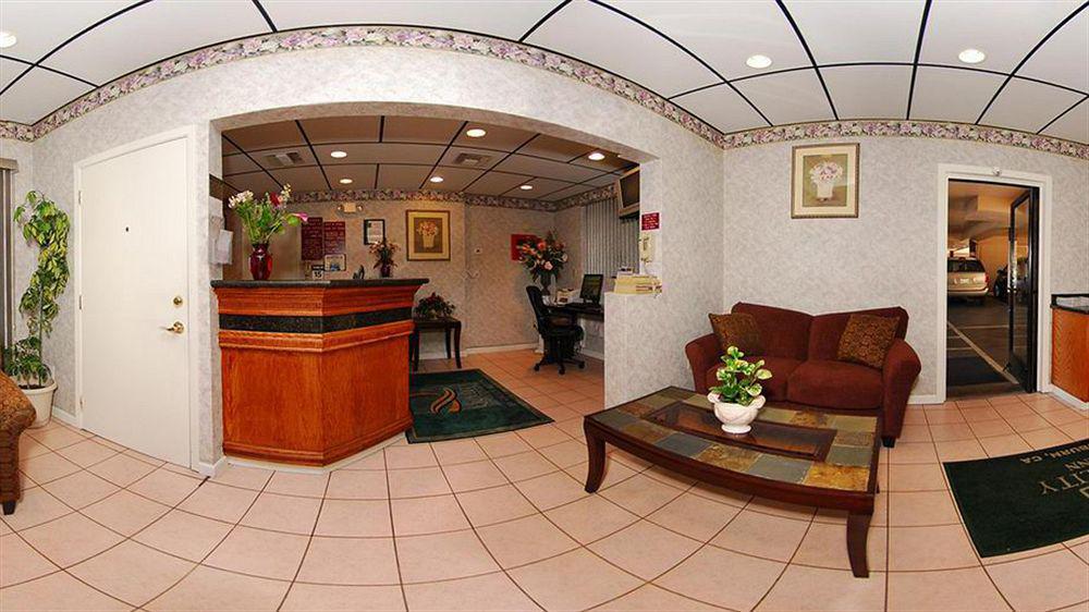 Rodeway Inn Auburn Kültér fotó